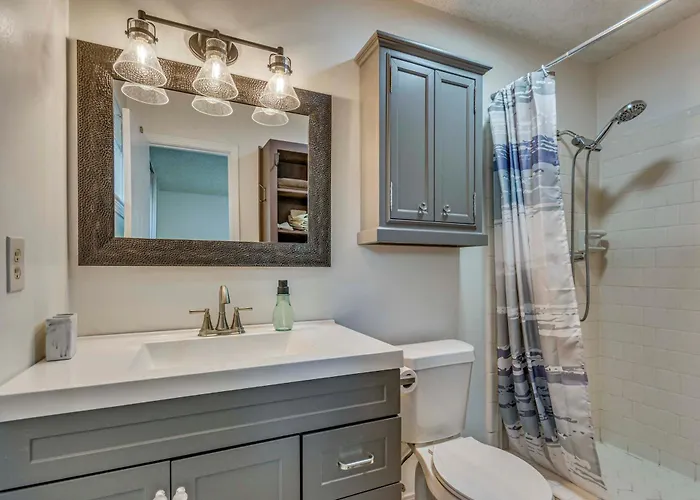 Gear & Cruiser Bicycles: Quiet Gem Holiday home Pensacola